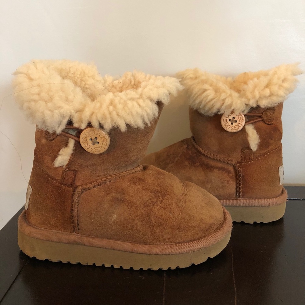 Toddler UGGS